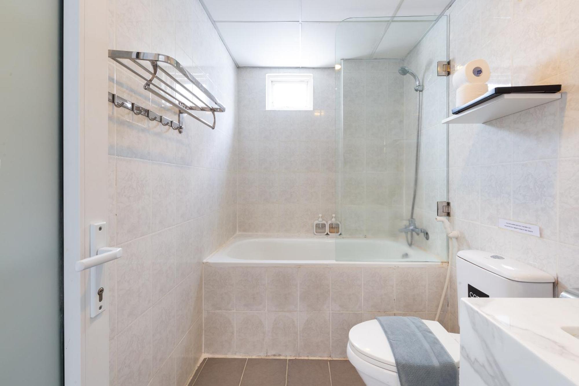 Khách sạn Premium Lumiere